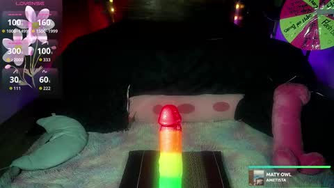 Snapshot of kellycakemeow chatting on 10.27.25 Kelly online show from 10.27.25