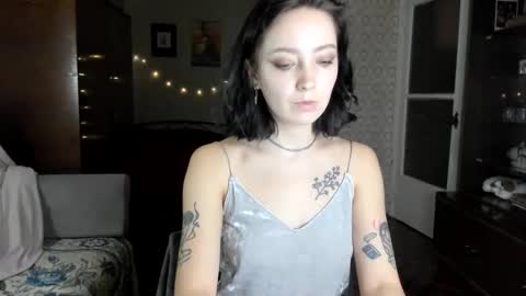 Snapshot of kellydark0111 chatting on 01.18.25 Mistress  online show from 01.18.25