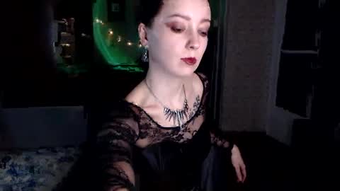 Snapshot of kellydark0111 chatting on 02.12.25 Mistress  online show from 02.12.25