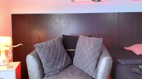 Kelly  online show from 04.02.26