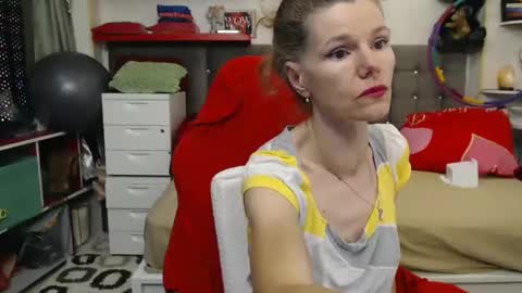 Snapshot of kellynumber chatting on 01.14.25 kelly online show from 01.14.25