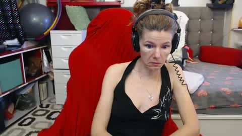 Snapshot of kellynumber chatting on 01.29.25 kelly online show from 01.29.25
