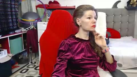 Snapshot of kellynumber chatting on 02.26.25 kelly online show from 02.26.25