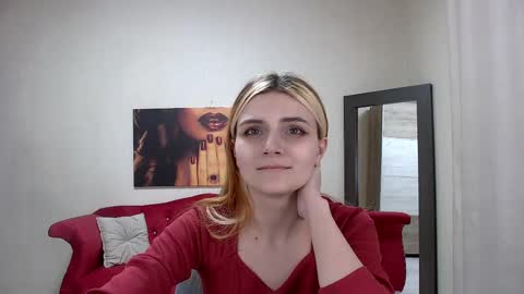 Snapshot of kellystoneys chatting on 01.29.25 Kelly Stoneys online show from 01.29.25
