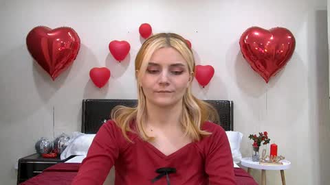 Snapshot of kellystoneys chatting on 02.16.25 Kelly Stoneys online show from 02.16.25