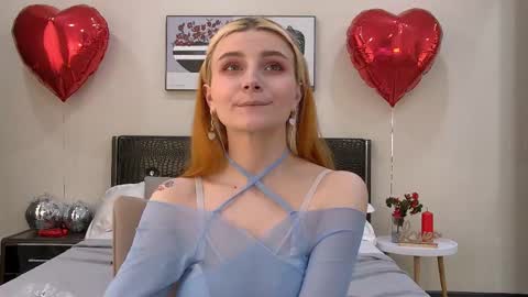Snapshot of kellystoneys chatting on 03.02.25 Kelly Stoneys online show from 03.02.25