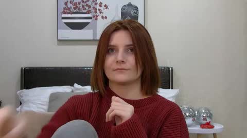 Kelly Stoneys online show from 02.02.26