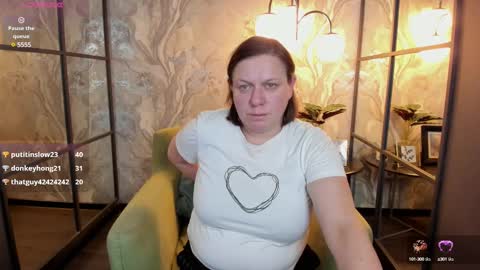 Snapshot of kellysuper chatting on 02.24.25 Kelly online show from 02.24.25