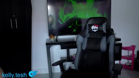 Kelly online show from 11.20.25