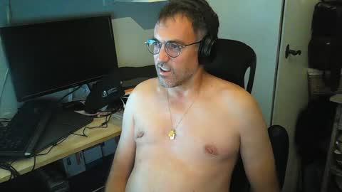 Snapshot of kelvin06133 chatting on 06.19.26 kelvin06133 online show from 06.19.26