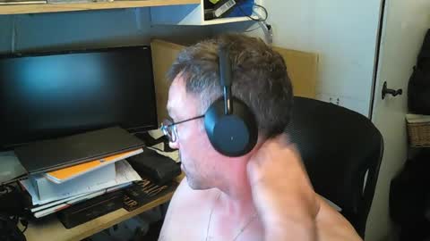Snapshot of kelvin06133 chatting on 07.27.26 kelvin06133 online show from 07.27.26