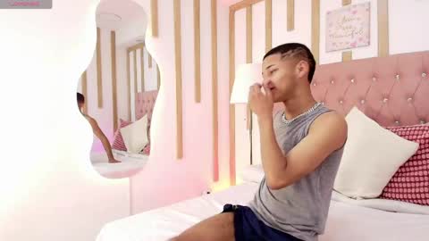 Kelvin online show from 04.10.26