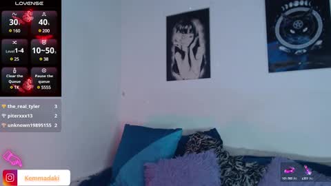 Snapshot of kemmadakii chatting on 01.24.25 Kemma online show from 01.24.25