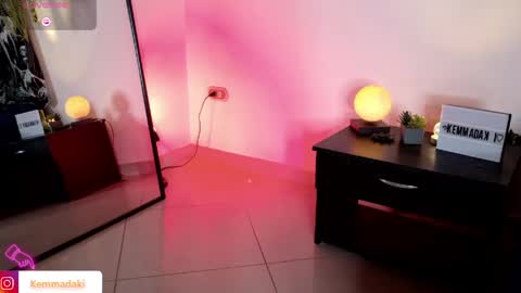Snapshot of kemmadakii chatting on 04.17.26 Kemma online show from 04.17.26