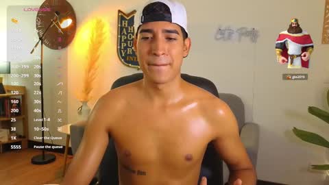 Snapshot of ken_blaker chatting on 09.24.25 ken_blaker online show from 09.24.25