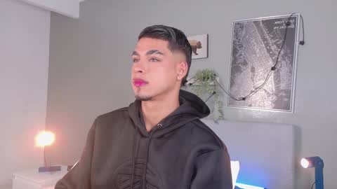   online show from 09.17.25