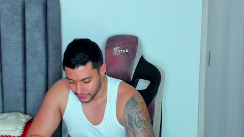 Snapshot of ken_mailik chatting on 02.05.25 ken_mailik online show from 02.05.25