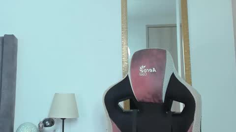 Snapshot of ken_mailik chatting on 10.19.25 ken_mailik online show from 10.19.25