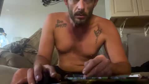 Snapshot of kend899412 chatting on 10.14.25 kend899412 online show from 10.14.25