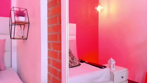 Camila online show from 10.03.25