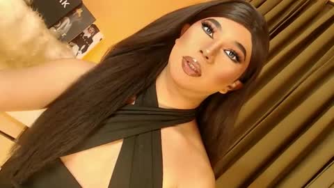 Ebony online show from 10.14.25