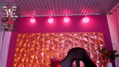 Kendall online show from 02.03.25