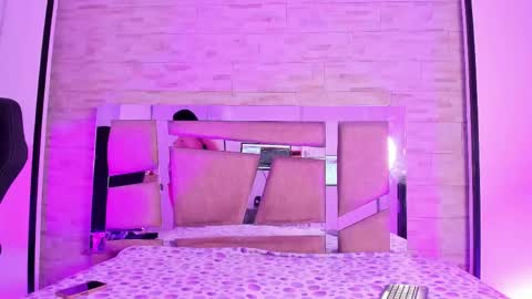 kendall online show from 04.16.26