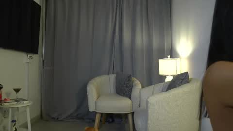 Andrea online show from 09.21.25