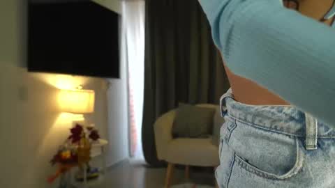 Andrea online show from 11.13.25