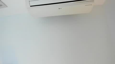 Kendal online show from 03.18.26