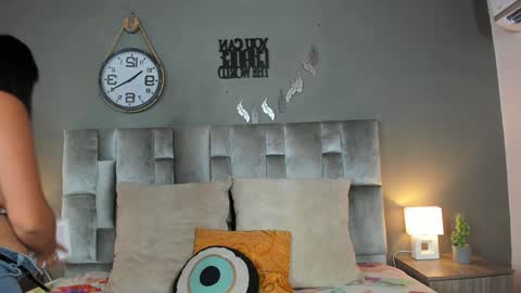   online show from 12.30.24