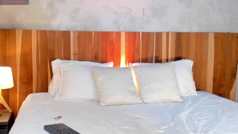 Kendall Anne online show from 04.14.26