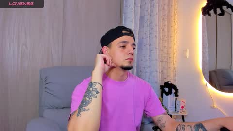 kendel_dimitri online show from 10.24.25