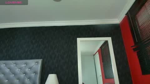 Kender online show from 10.04.25