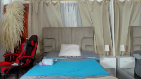 kendra and liam online show from 10.08.25