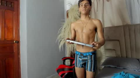 kendra and liam online show from 10.10.25