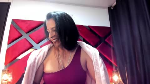 Kendra online show from 12.20.24