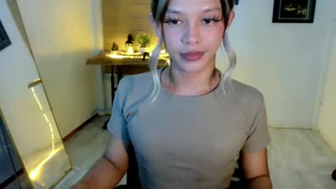 Snapshot of kendra_lunaxx chatting on 05.30.26 kendra_lunaxx online show from 05.30.26