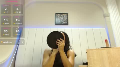 kendra_lux1 online show from 02.01.26