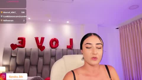 Snapshot of kendra_scoth chatting on 02.14.25 Kendra Scoth online show from 02.14.25