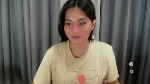 Snapshot of kendra_slut chatting on 02.02.25 K E N D R A online show from 02.02.25