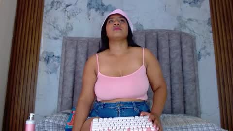 Mamasita online show from 03.11.25