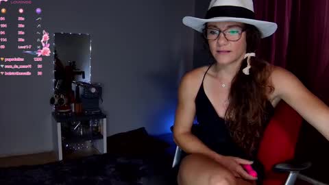 Snapshot of kendracam69 chatting on 02.03.25 Kendra online show from 02.03.25