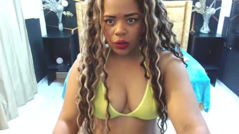 kendraruiz83 online show from 12.05.24