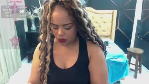 kendraruiz83 online show from 12.11.24