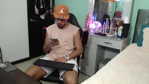 Chriss Morales online show from 01.14.25