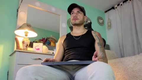 Chriss Morales online show from 01.09.26