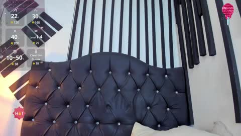 Snapshot of kenia_fox1 chatting on 12.04.24 kenia_fox1 online show from 12.04.24