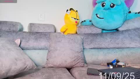 Snapshot of kenia_fox1 chatting on 09.12.25 kenia_fox1 online show from 09.12.25