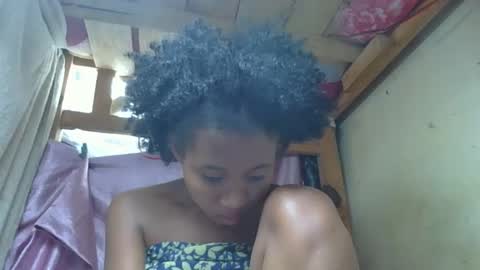 kenilange online show from 12.17.25